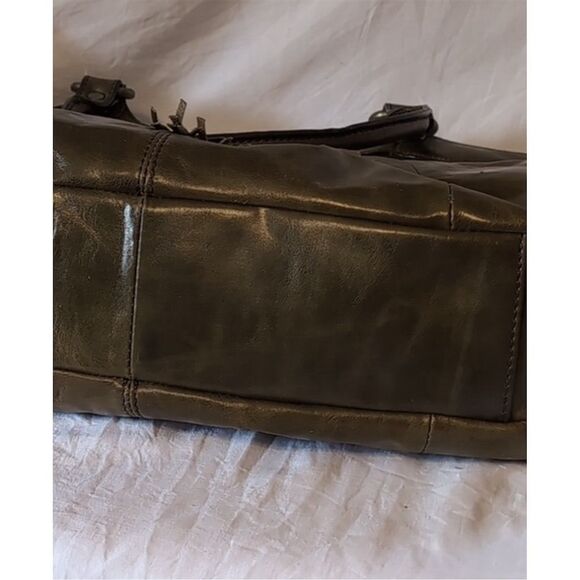 Hype Hobo Women's Olive Leather Satchel Bag with Tassel Detail - Picture 4 of 7